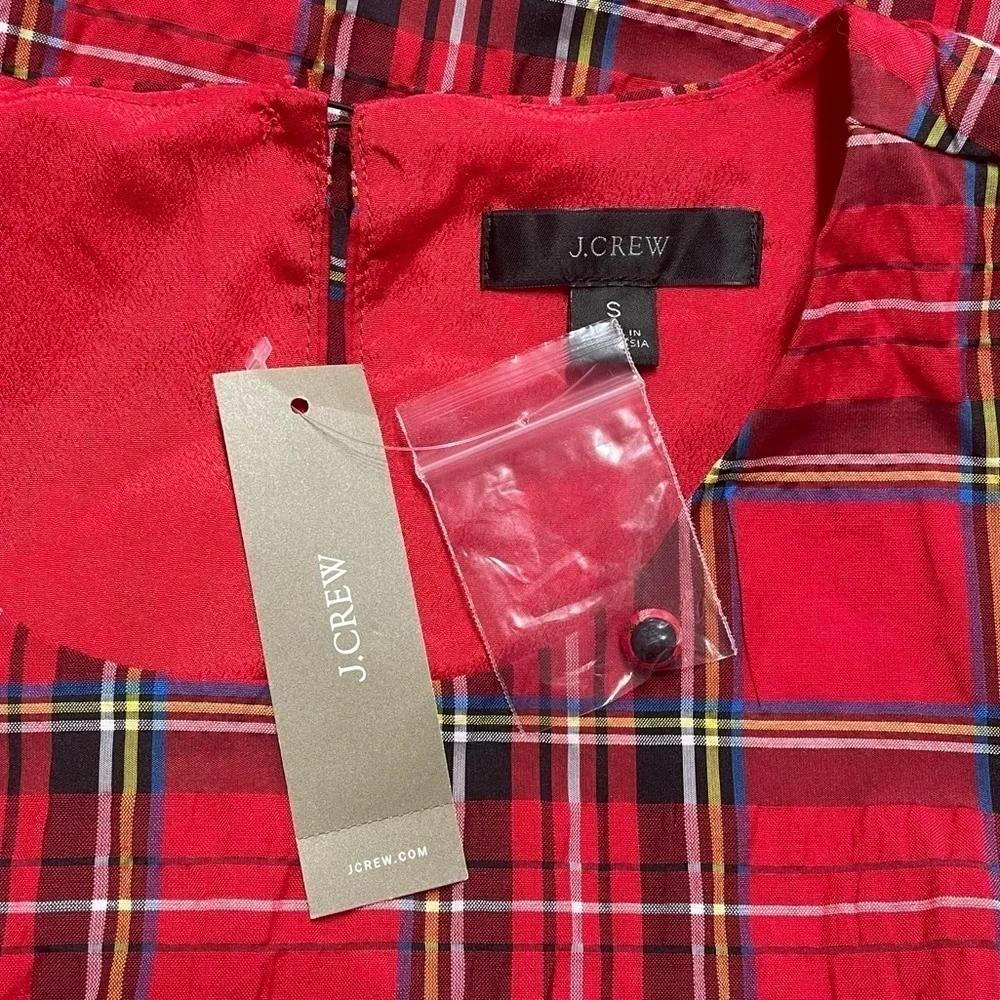 NWT J.Crew Puff-sleeve dress in Good Tidings plaid size small